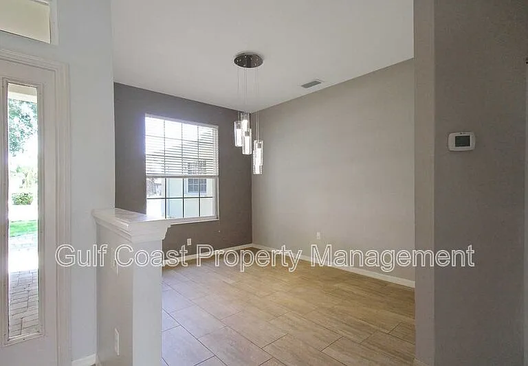 4815 77th St E — Photo 9