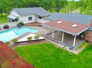 11491 Suggie Ln, Redding, CA 96003