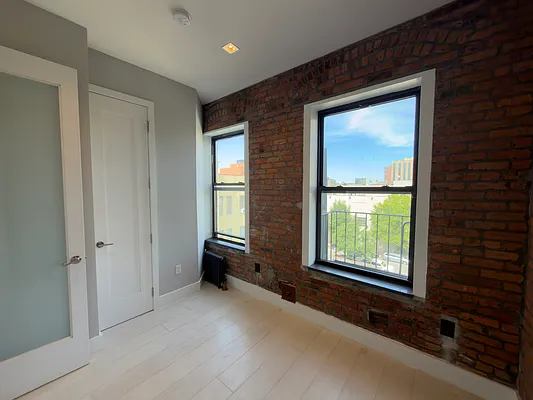 Bedroom, photo 3