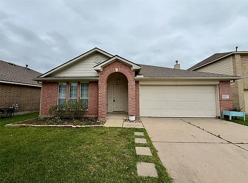 25206 Barmby Dr Photo 1