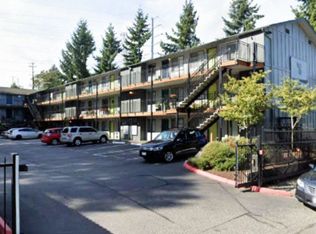 10500 51st Ave S APT 304, Seattle, WA 98178