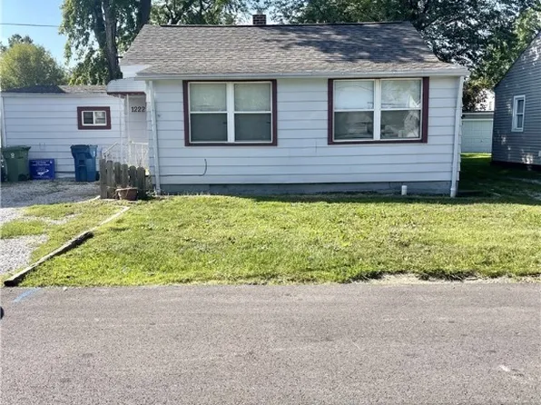 1222 E 360th St, Eastlake, OH 44095