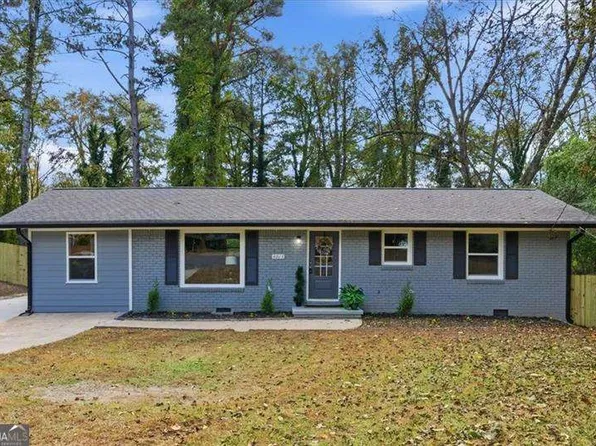 4015 Moffat Ct, Decatur, GA 30035