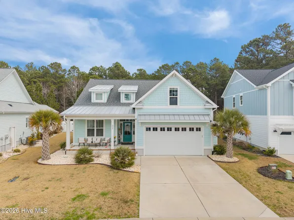 539 Moss Lake Lane, Holly Ridge, NC 28445