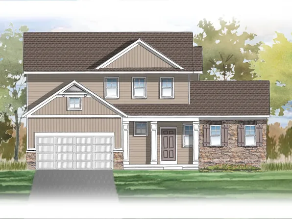 1446 Remington Dr, Lowell, MI 49331