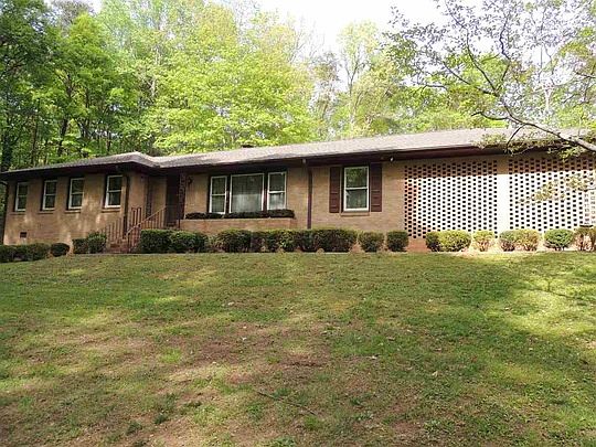 1st image of 144 Brookview Dr