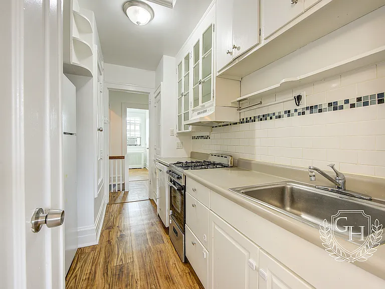 35-45 87th St #3 — Photo 5