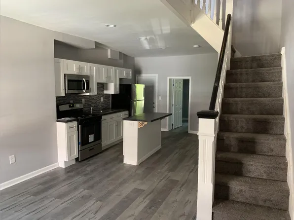 5420 Delancey St, Philadelphia, PA 19143