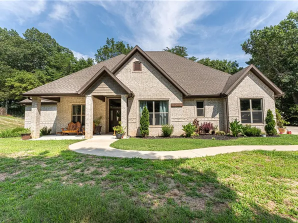 20198 Fawn Rd, Springdale, AR 72764