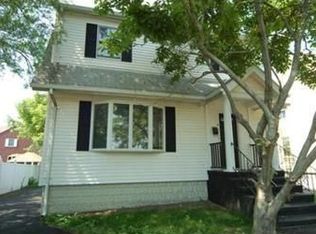 155 Mary St, Arlington, MA 02474