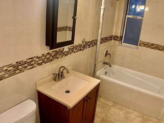 5th image of 868 Nostrand Ave #B1