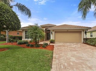 6815 74th Street Cir E, Bradenton, FL 34203