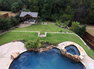 517 Castlewood Dr, McKinney, TX 75071