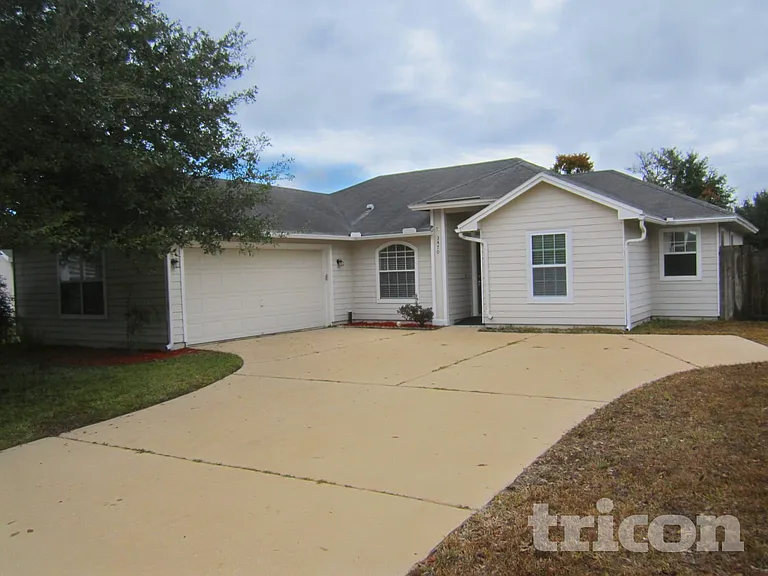 3470 Citation Dr — Photo 1