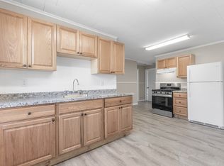 7 Appleton St APT 2, Danvers, MA 01923