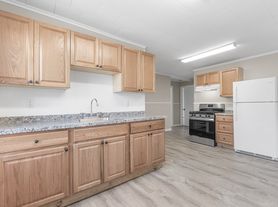 7 Appleton St