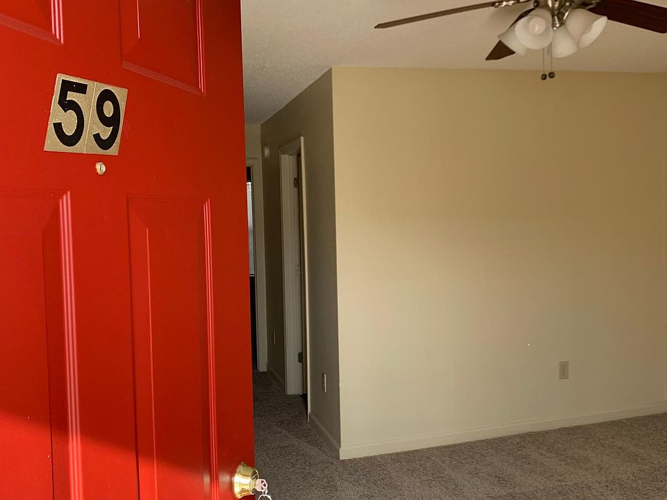 Down-stairs non-smoking apartment