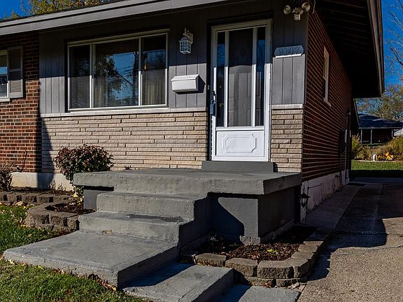 3rd image of 9147 Coogan Dr