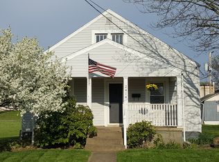 2414 Wilmer St, Zanesville, OH 43701