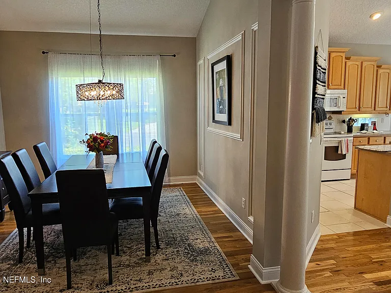 212 Island Green Dr — Photo 20