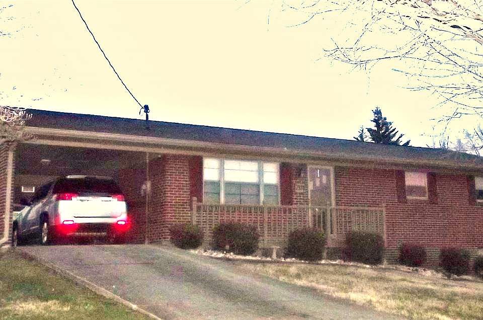 1st image of 2378 Grazeland Dr