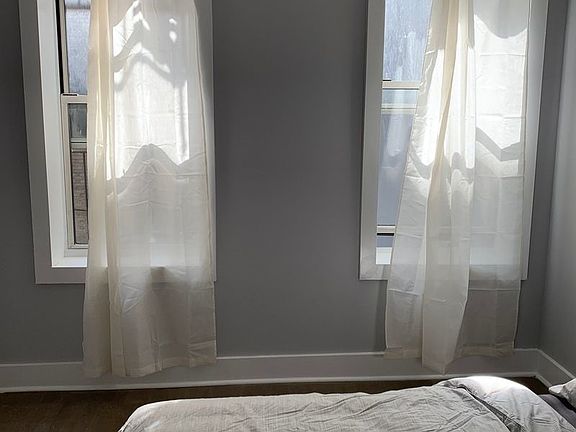 3rd image of 291 Lincoln Pl #B88