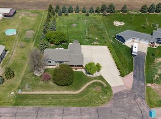 46942 Blue Spruce St, Tea, SD 57064