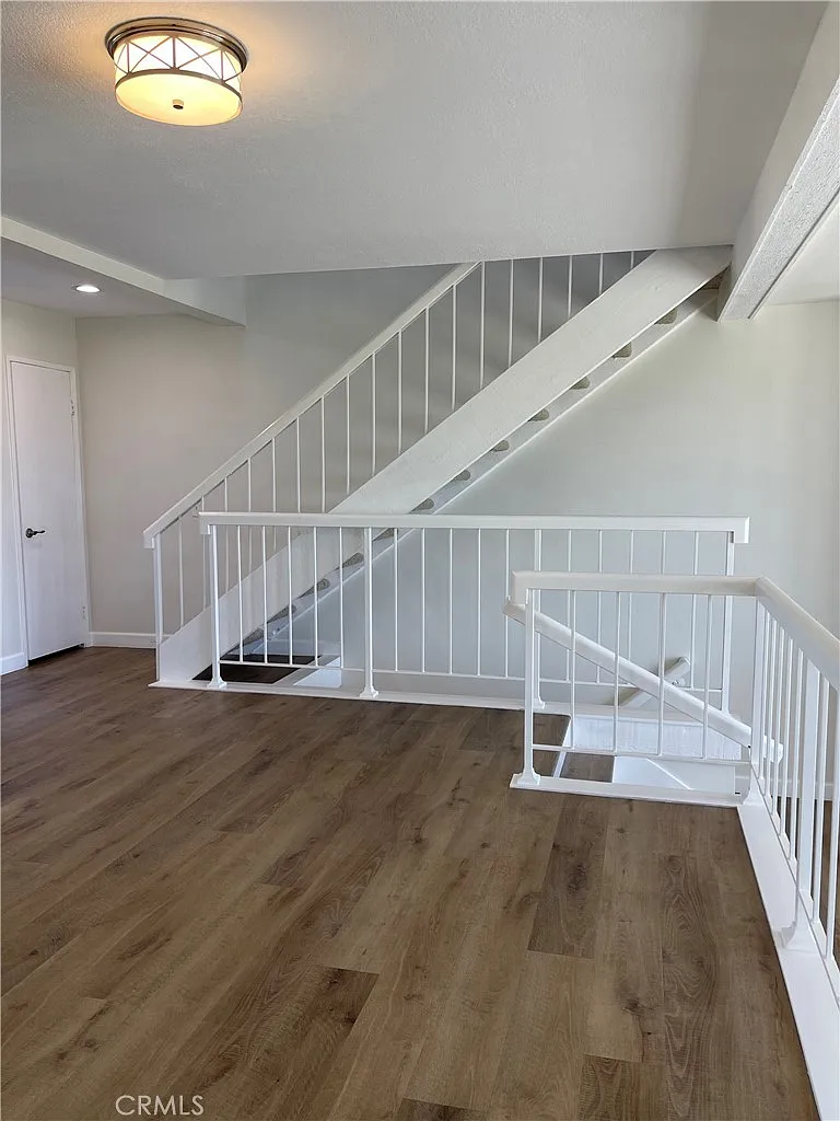 3 bed, 1778 sqft, $7,500 — Photo 2