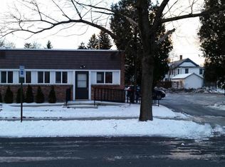 9 Pine St, Glens Falls, NY 12801
