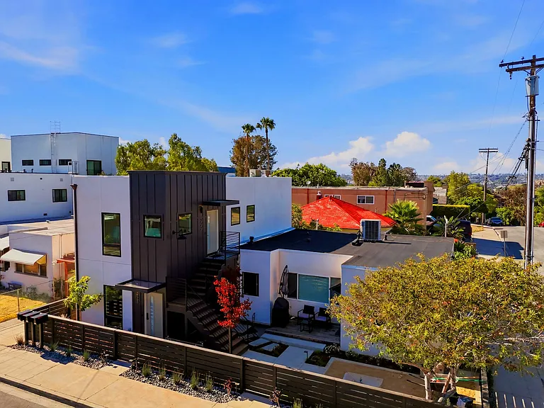 422 Arbor Dr — Photo 16