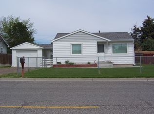 1537 Elizabeth Blvd, Twin Falls, ID 83301