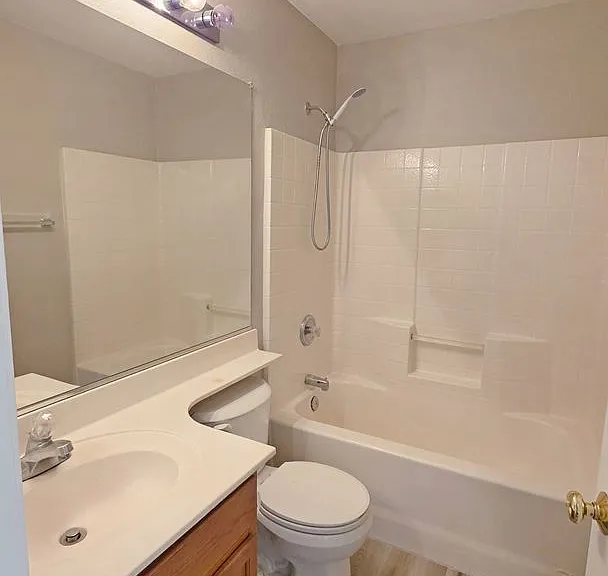 16197 W Washington St — Photo 12
