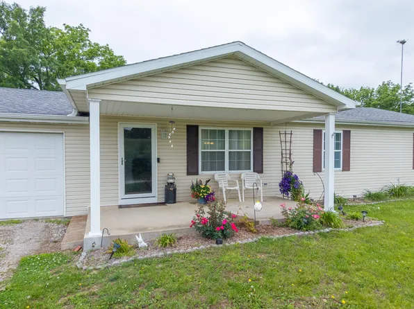 185 Highway 124, Fayette, MO 65248