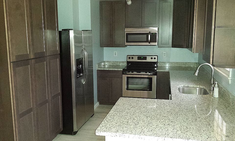 1st image of 569 Arundel Dr