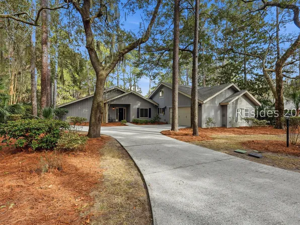 67 Forest Dr, Hilton Head Island, SC 29928