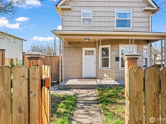2nd image of 1008 S Trafton Street