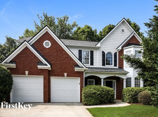 1013 Tanners Point Dr, Lawrenceville, GA 30044