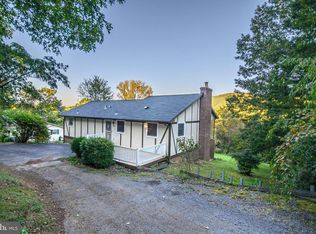 83 Hillwood Dr, Front Royal, VA 22630