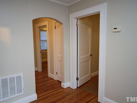 5th image of 614 Dover Ave