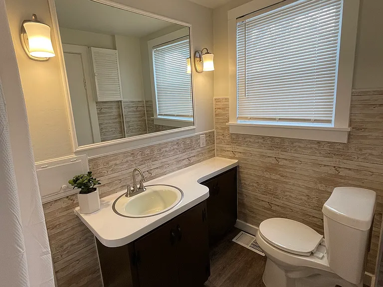Main Bathroom on 1st Floor