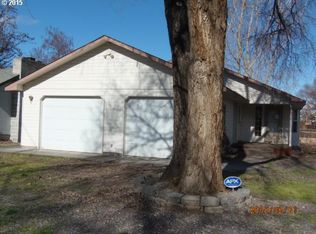 947 E Main St, Hermiston, OR 97838