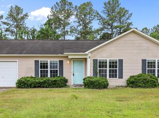 180 Ashbury Park Ln, Richlands, NC 28574
