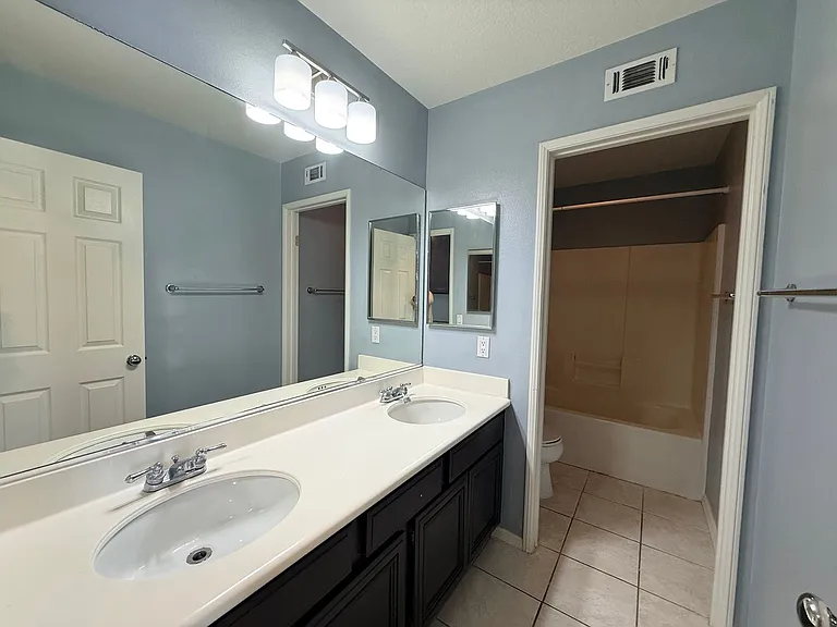 768 Valdosta Cir — Photo 24