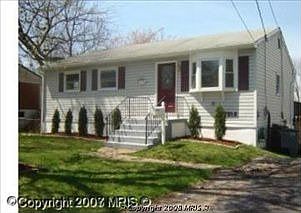 2nd image of 7518 Albemarle Dr