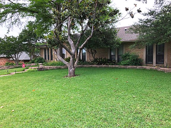 2nd image of 3406 Hightrail Ln