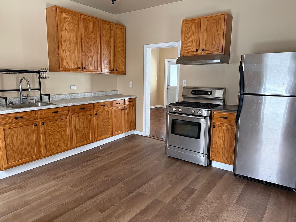 1st image of 1354 5th Ave #1