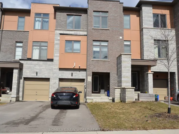 34 Vantage Loop, Newmarket, ON L3X 0K6