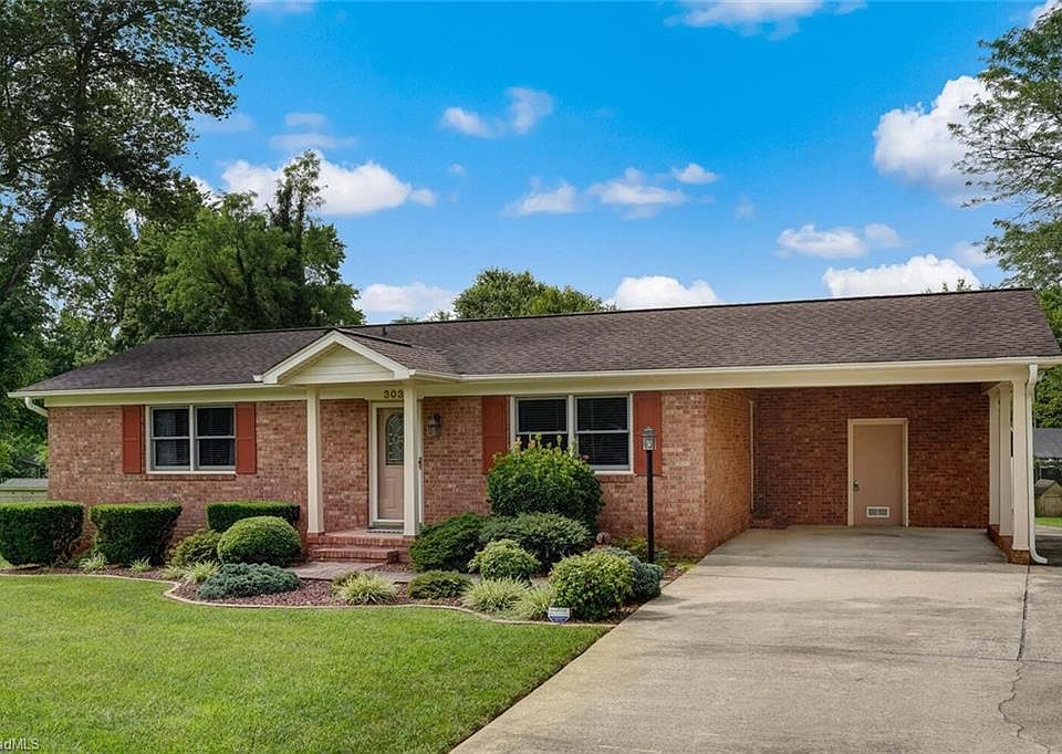 1st image of 303 Andrea Dr