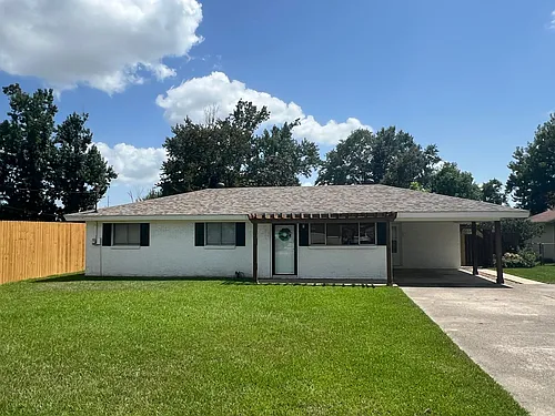 2144 Kathy Dr Photo 1