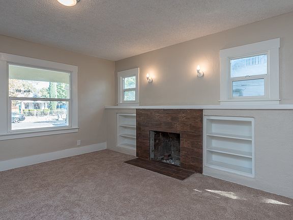 2nd image of 2316 E Hammond Ave